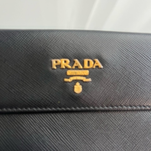 PRADA BLACK SAFFIANO LEATHER WALLET - Picture 2 of 12
